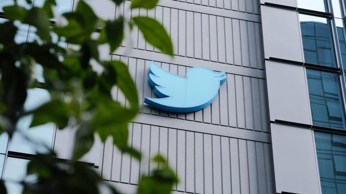 Twitter Restricts Posts Mentioning Substack — One Day After Substack Launched Rival 'Notes' Feature